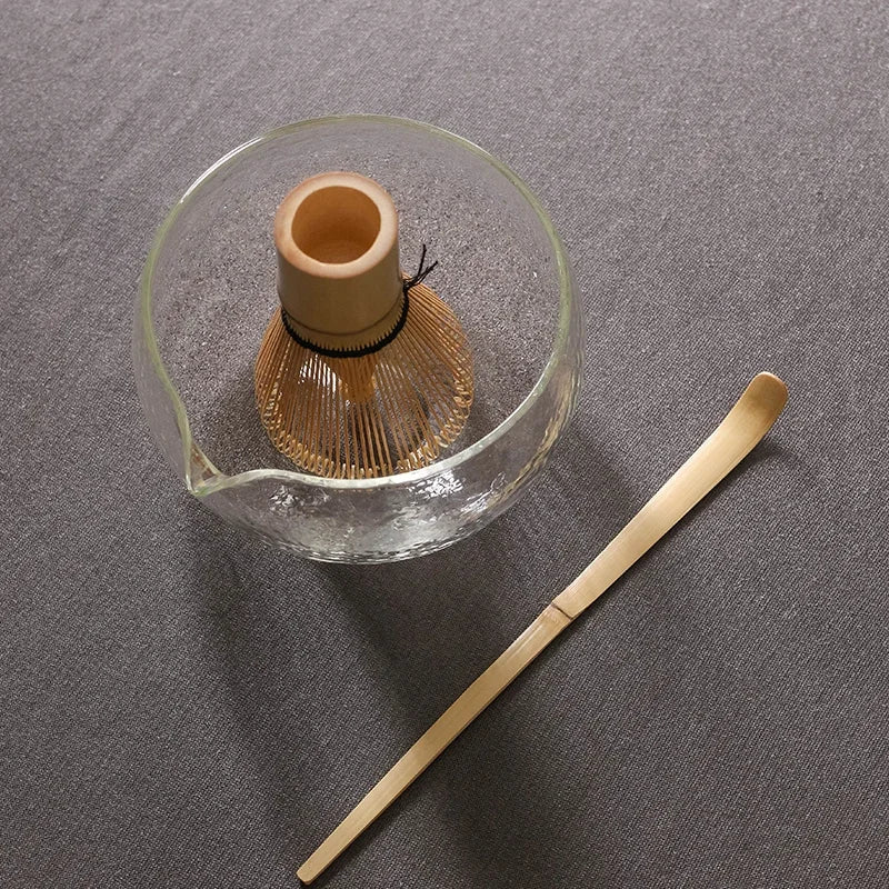 Textured Glass Matcha Bowl with Pouring Spout – Handmade Japanese Chawan